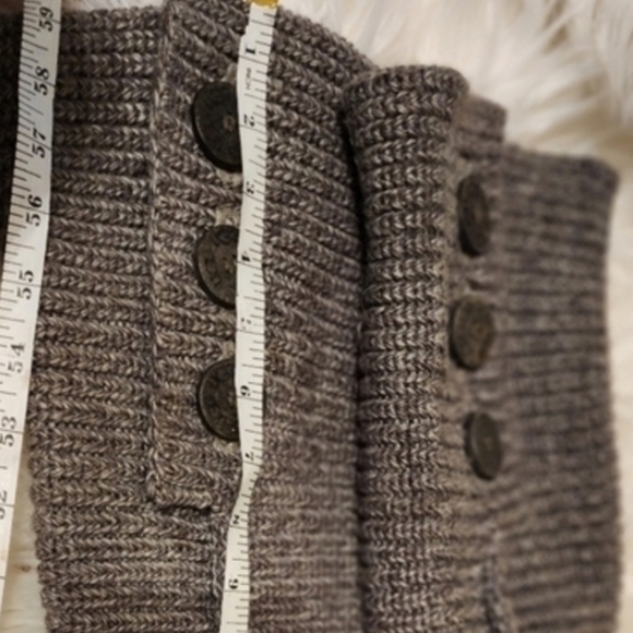 Ugg Gray Cardy shearling boots 10 - Picture 4 of 9